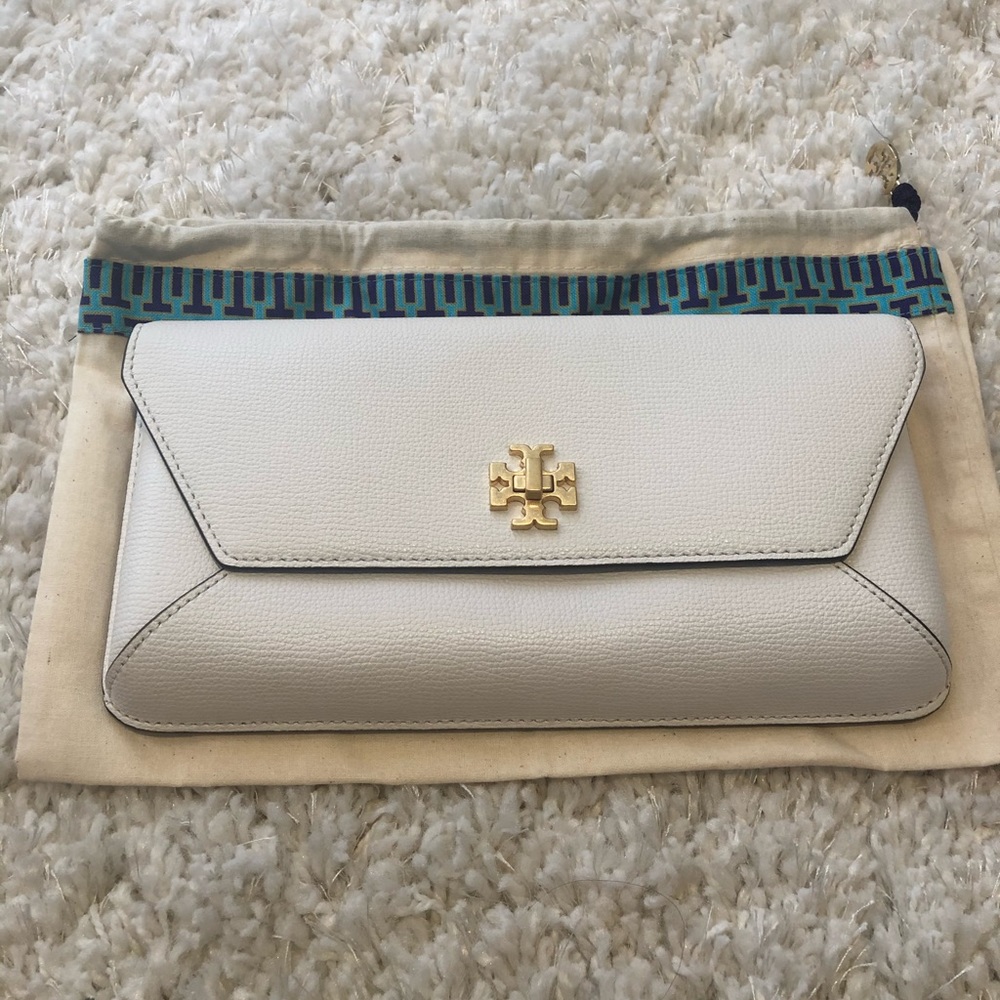 White Tory Burch Clutch - like new